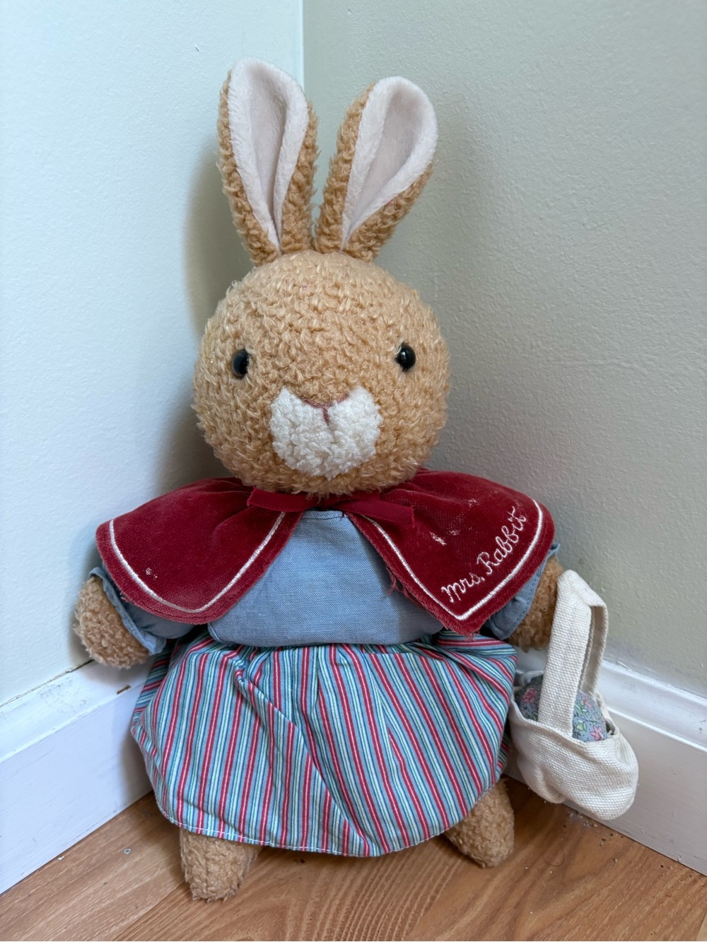 vintage Eden Mrs. Rabbit Plush Beatrix Potter's Tales of Peter Rabbit